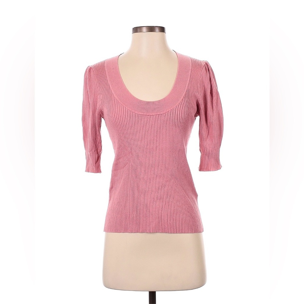 J.Crew Pullover Sweater
Small
Like New
Measured at 23.75" length (approx.)